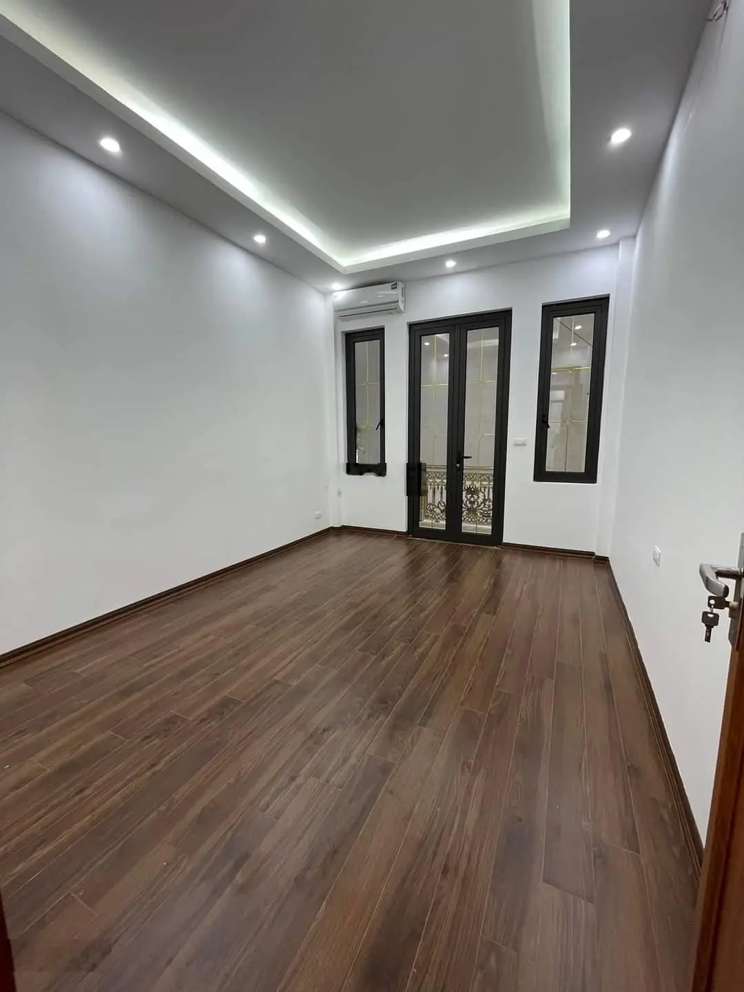 Bán nhà đẹp Yên Duyên Hoàng Mai Hà Nội DT 60m2 4 tầng MT 6m giá 8,1tỷ nhà đẹp ngõ nông thông thoáng