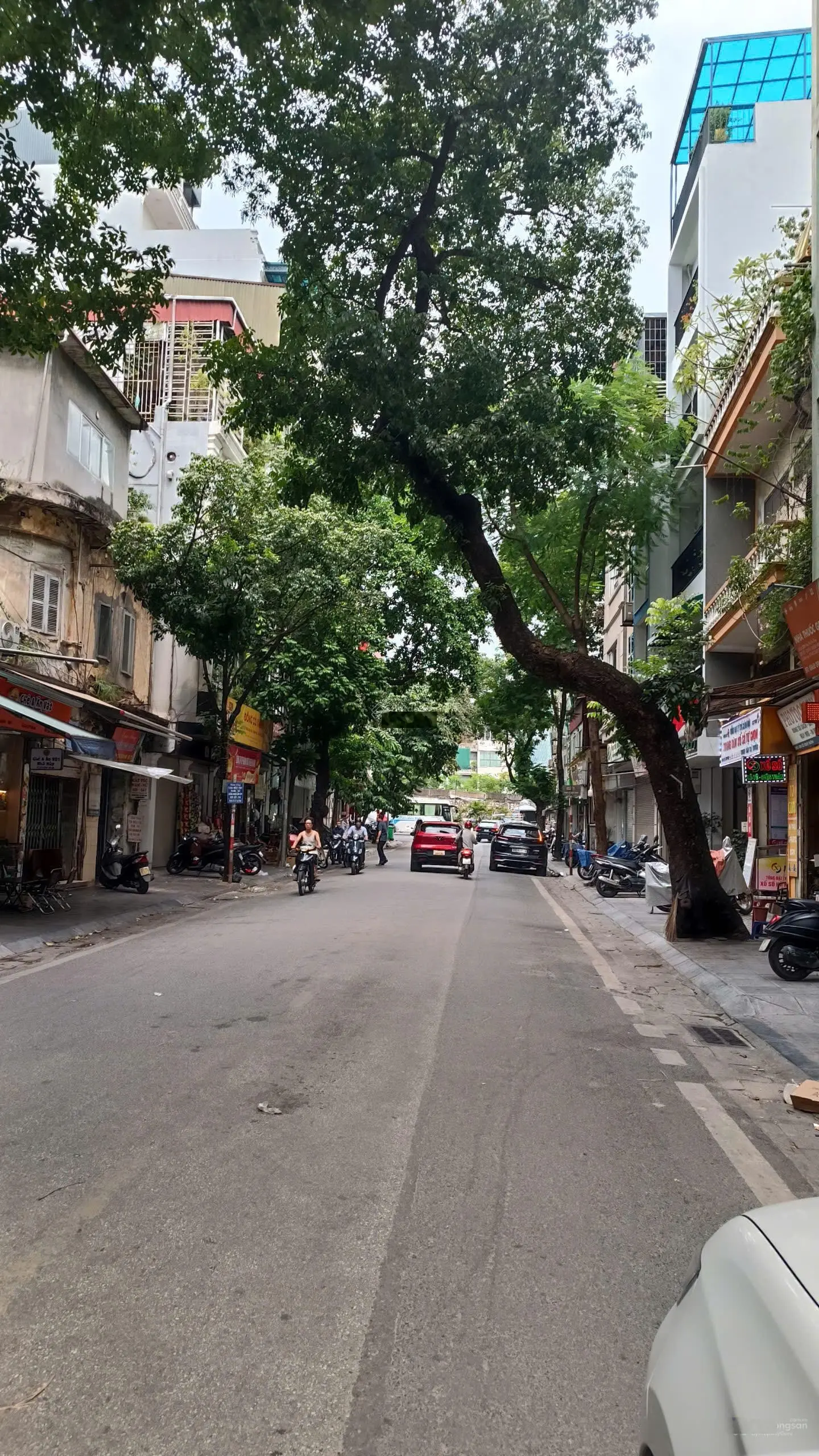Nhà hiếm Phố Cổ - Lê Quý Đôn (Hai Bà Trưng), 19m2, 4T, ngõ rộng cách phố 10m. Giá 6,8 tỷ