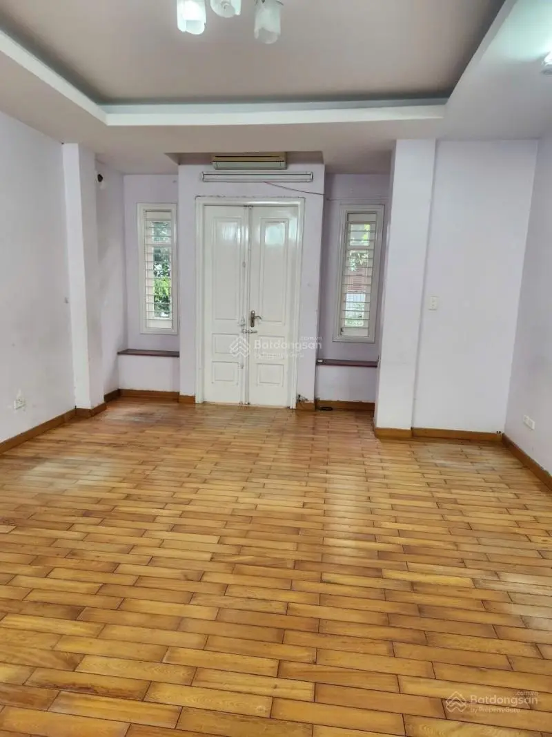 Bán nhà biệt thự ở đường Đầm Trấu, 23,8 tỷ, 70m2, view đẹp