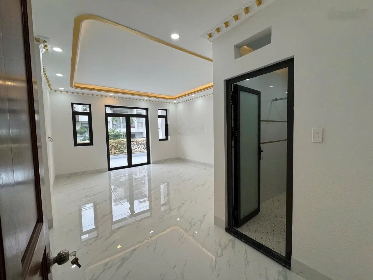 Nhà đẹp khu Tên Lửa 100m ở và kinh doanh chỉ 13.5 tỷ TL