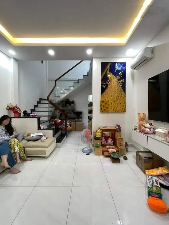 Bán căn nhà hẻm 1/ Lê Lai, Phường 4, Gò Vấp 72m2 giá 5ty850 sổ sẵn
