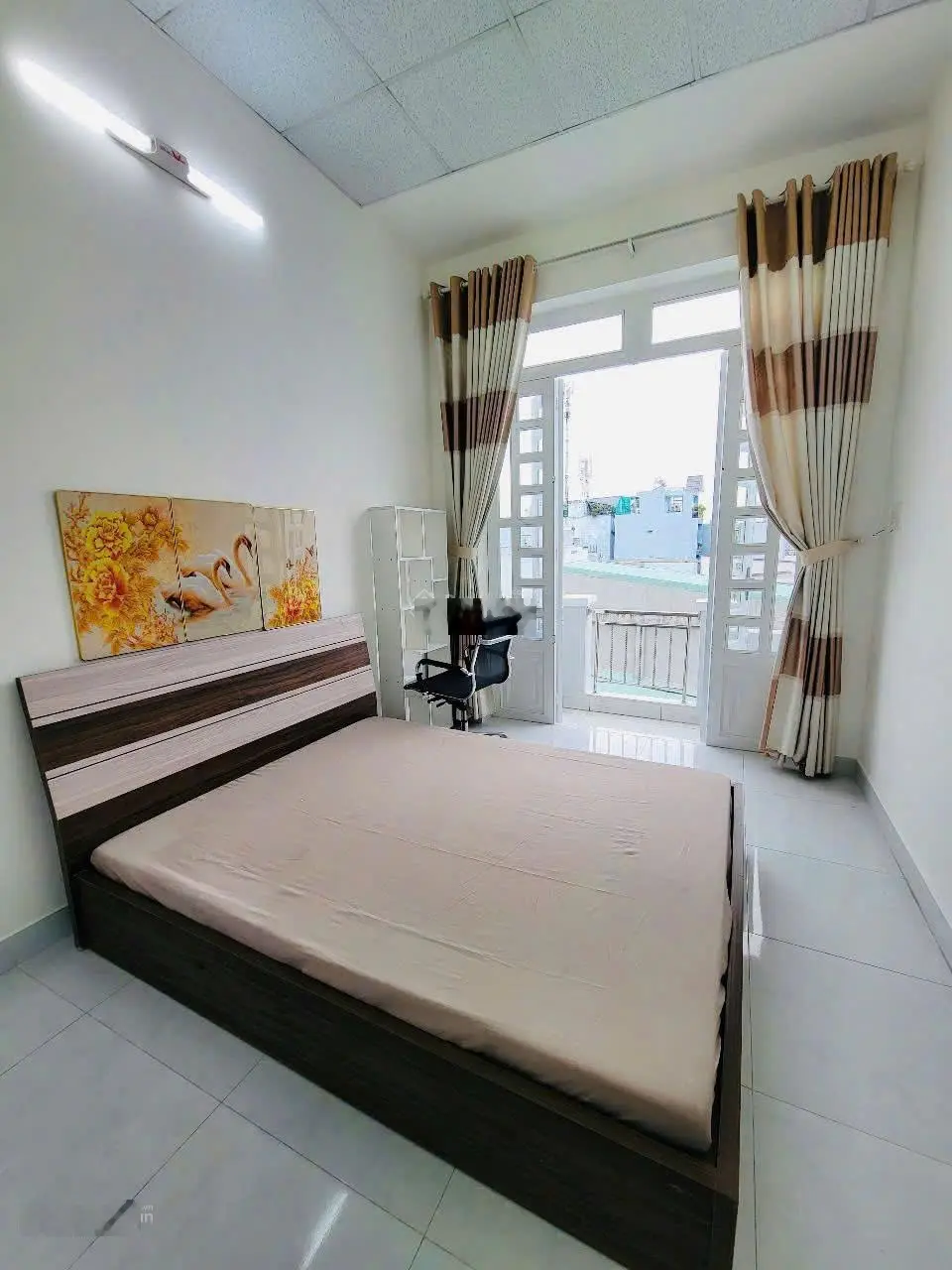 Bán nhà Quận 8. (DTSD 70m2), 3Lầu, Pháp Lý chuẩn, Mới đẹp, Gần chợ, Trường học, Nhỉnh 2tỷ