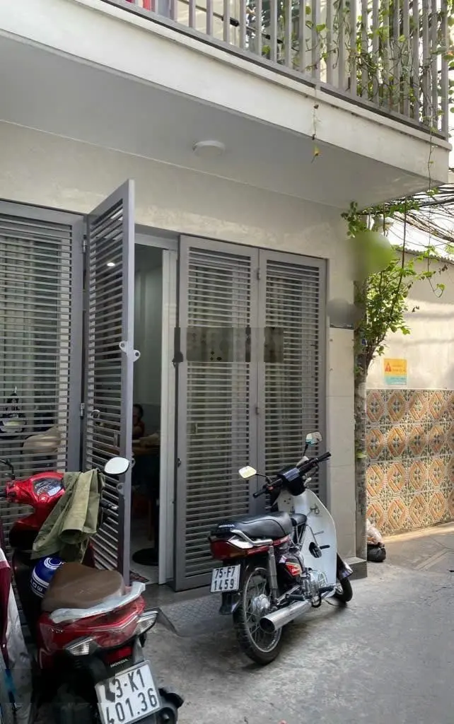 Bán nhà lô nhì hẻm đường số 42 -p. tân quy q7-4x9m,1l,2pn+sổ hồng-giá : 4.5 tỷ .