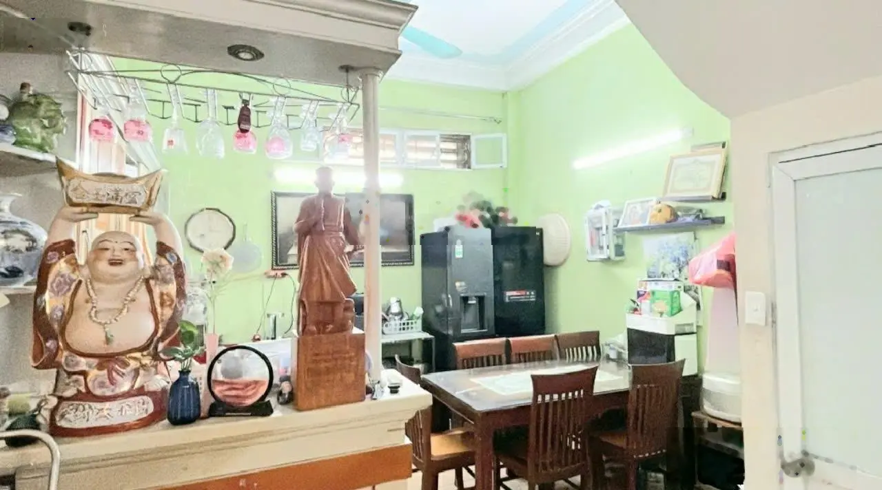 Nhà đẹp Long Biên, giá hợp, 1 nhà ra ô tô tránh, 3 phút ra Big C Long Biên, khu vip
