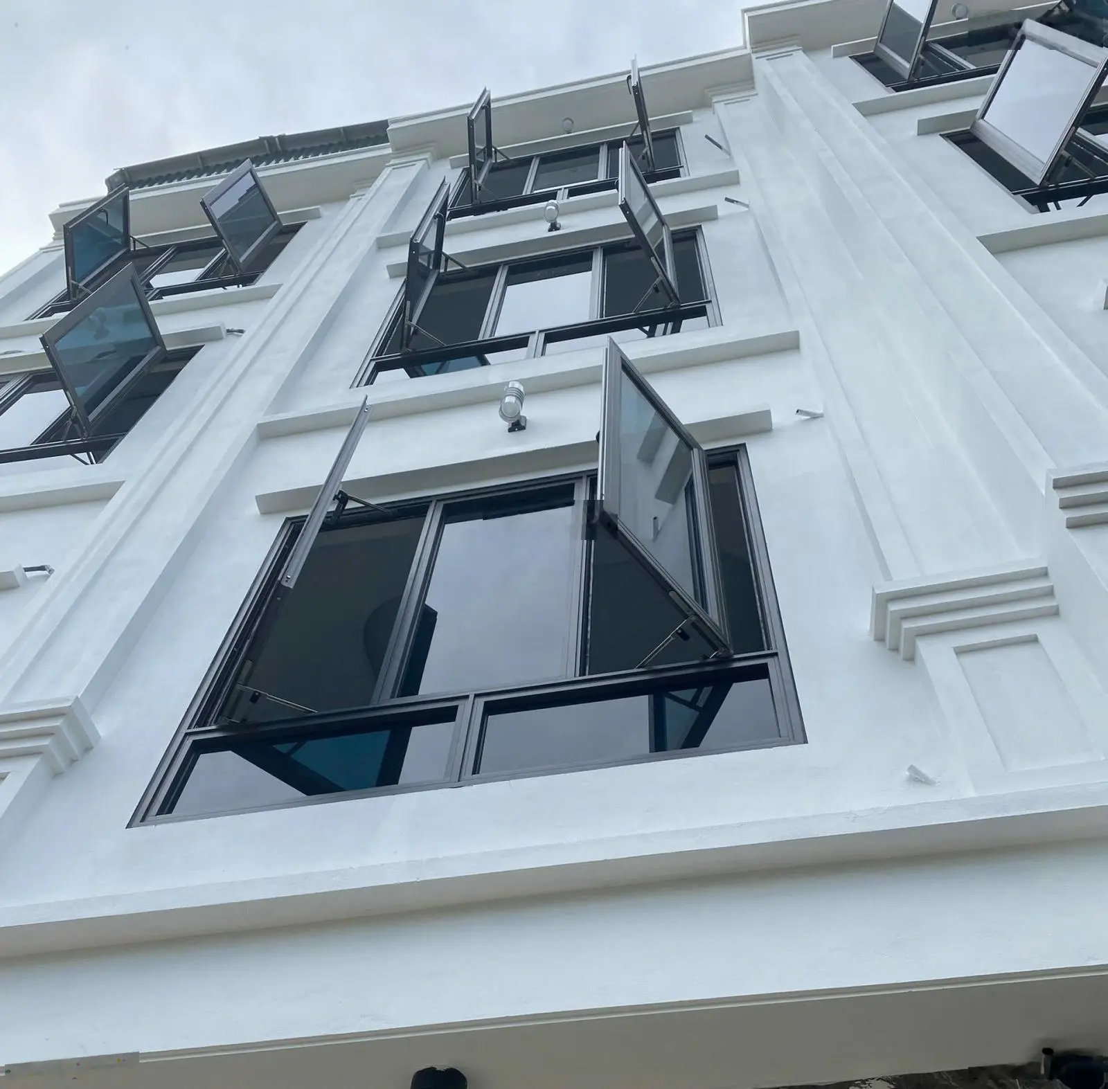 Nhà đẹp-giá tốt-bán nhà Di Trạch 32m2x4T, xây mới, thoáng trước sau, 30m ô tô tránh, giá chỉ 3.3tỷ