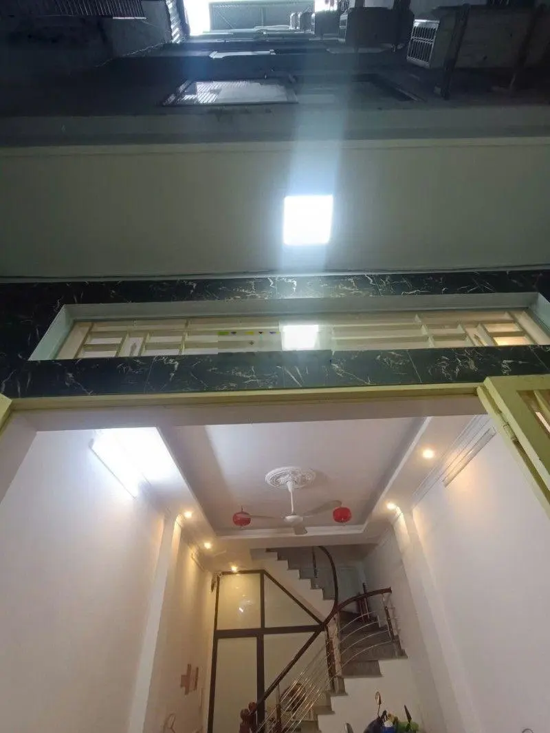 Bán nhà riêng tại Lê Thanh Nghị, 10,9 tỷ, 55m2, 10PN, 10WC, hàng hiếm! Cho thuê full phòng 45tr/th