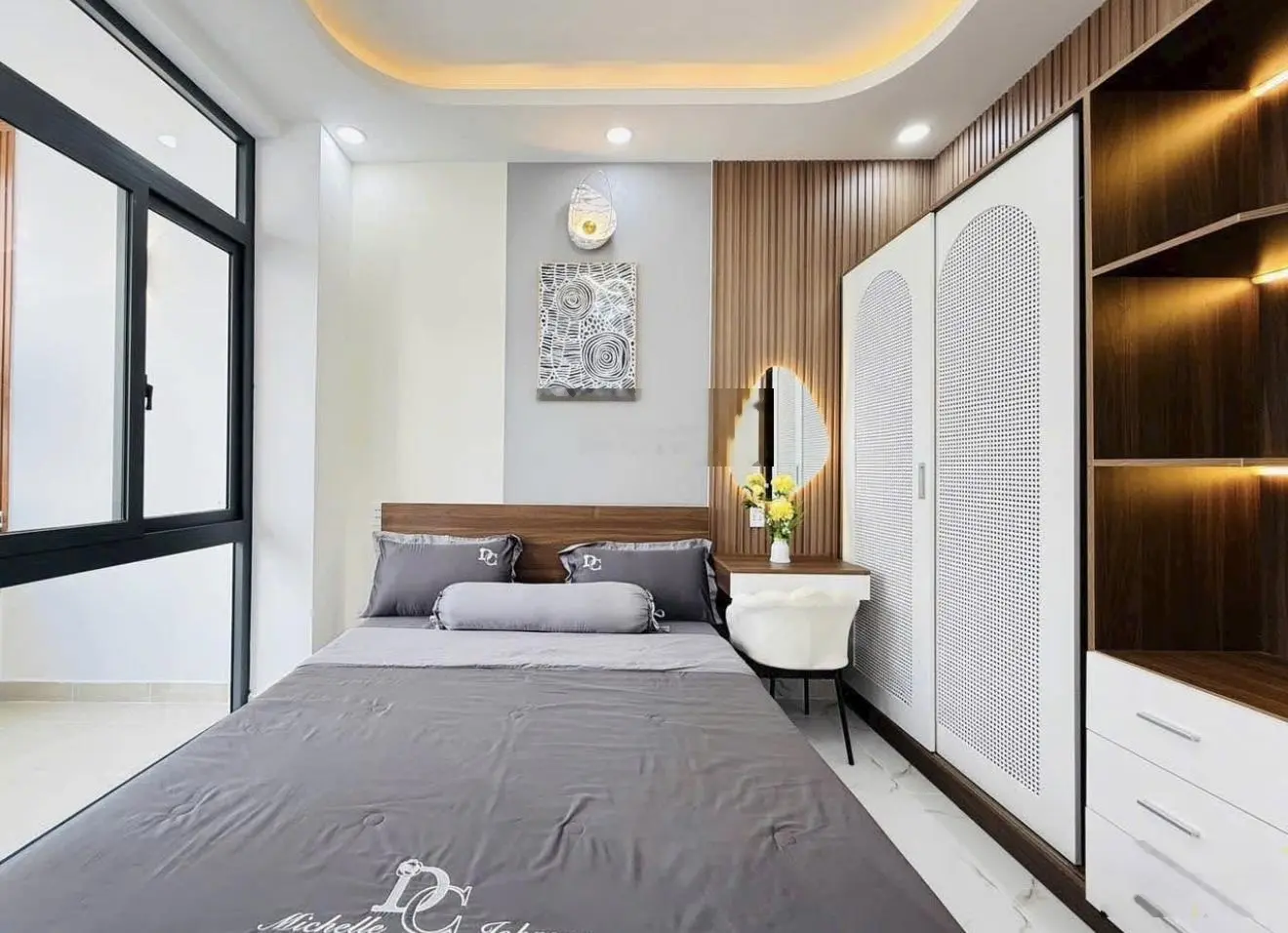 Bán nhà đẹp đang cho thuê 23 triệu/th đường Phùng Văn Cung, P4, Phú Nhuận.Giá 3,45tỷ/4,6x14m/ 2 lầu