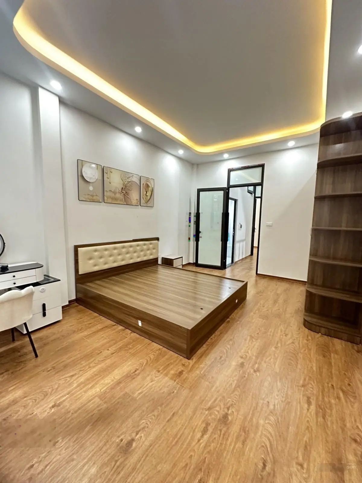 Nhà mới, ngõ thông oto tránh 38m2 - 3.8m mặt tiền - 4 tầng - 5 phòng