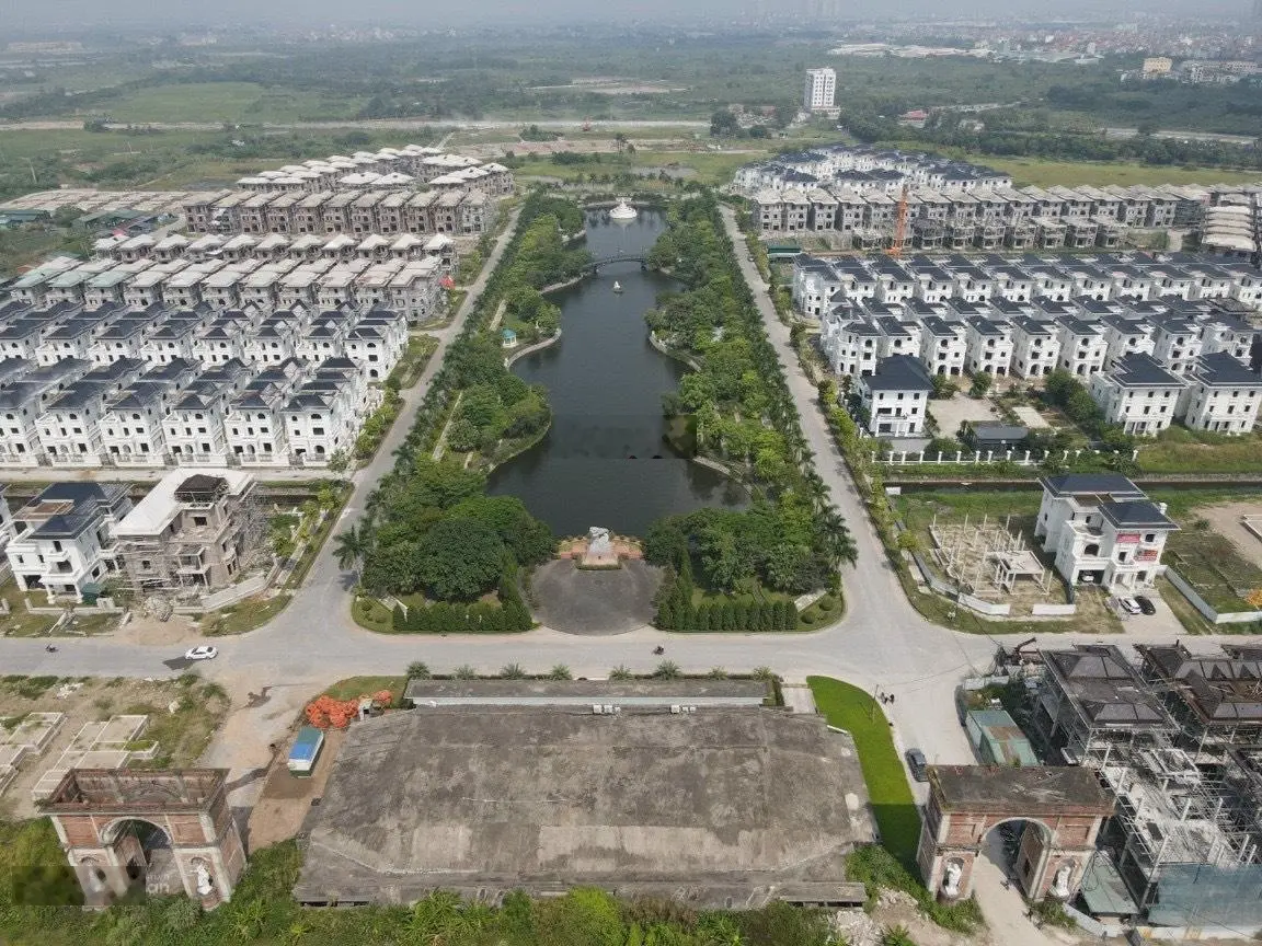 Cần bán căn biệt thự song lập 200m2 Khu đô thị Vườn Cam Vinapol - Giá cực tốt