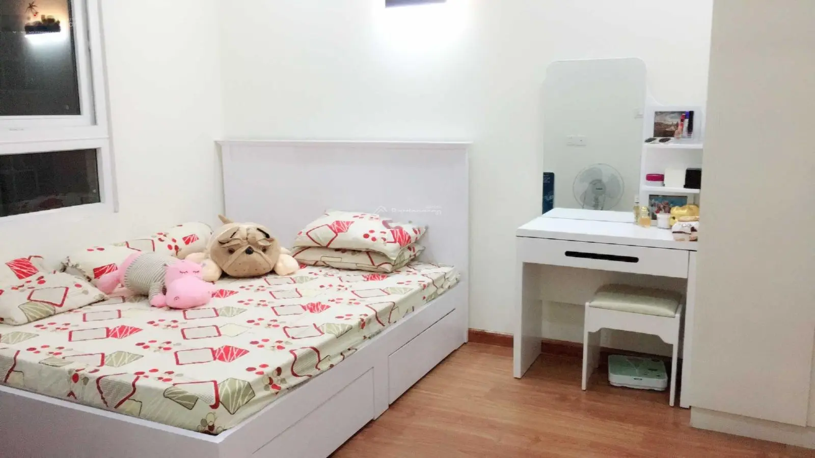 Bán căn hộ chung cư Dream Home 2: DT 65m2, 2PN, giá 2.4 tỷ căn góc LH 0909 563 *** Hưng
