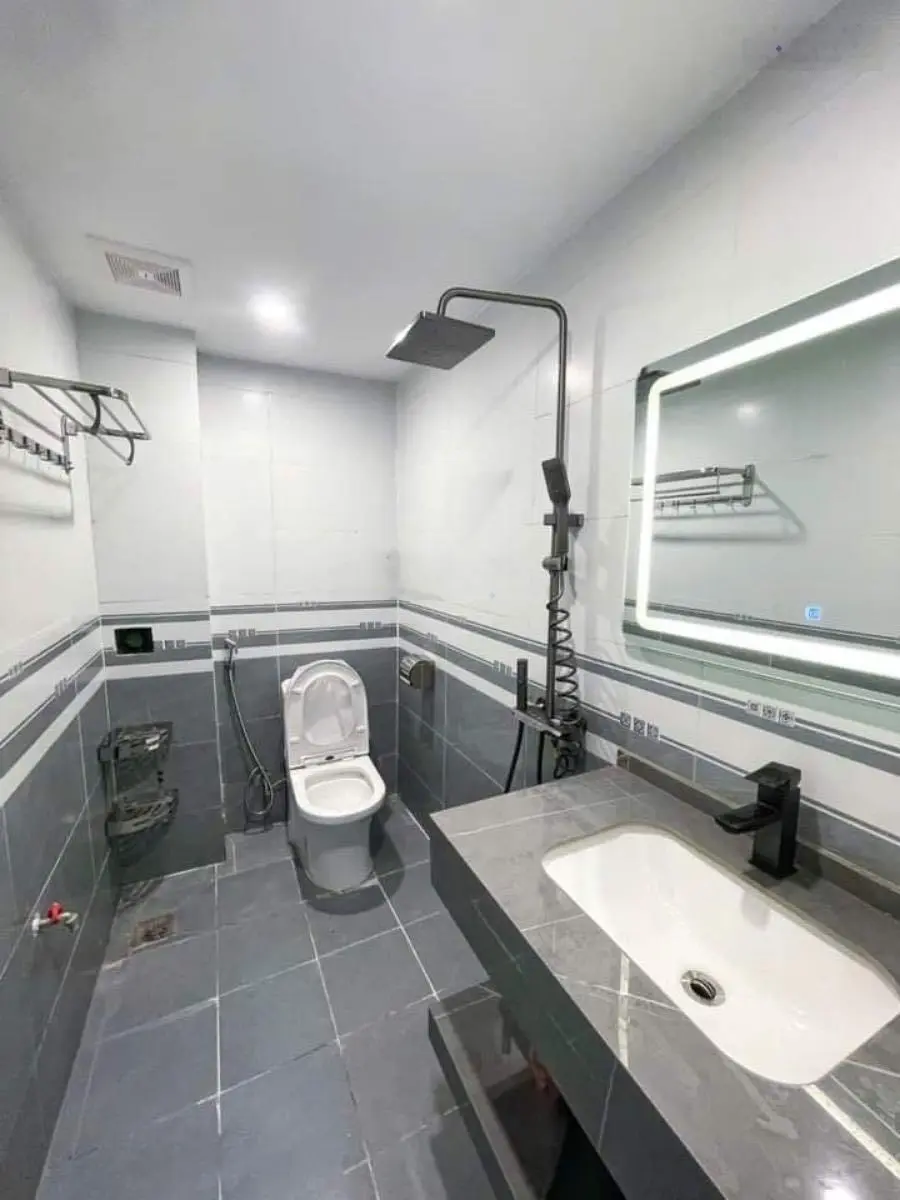 Phân lô quân đội ở sướng! Bán nhà ngõ 237 Hoàng Văn Thái 44m2 4 tầng chỉ 7.96 tỷ có thương lượng