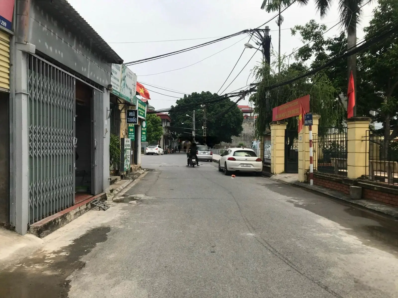 Chính chủ cần tiền gửi bán gấp nhà mặt phố Mai Phúc 2 ô tô tránh kinh doanh đỉnh, giá chỉ 112tr/m2