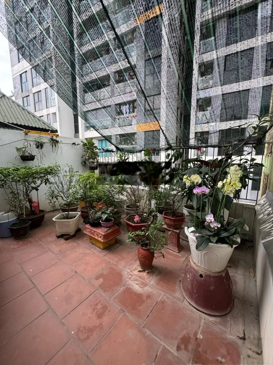 Toà văn phòng cầu giấy 70m x 8 tầng x mt 6m : giá : 24.5tỷ . kinh doanh - oto - thang máy