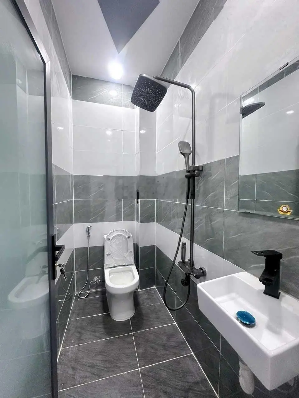 Bán nhà SHR - Hẻm 3m - Huỳnh Tấn Phát - P. Phú Thuận - Q7 - 60m2 - giá chỉ 4.6 tỷ TL