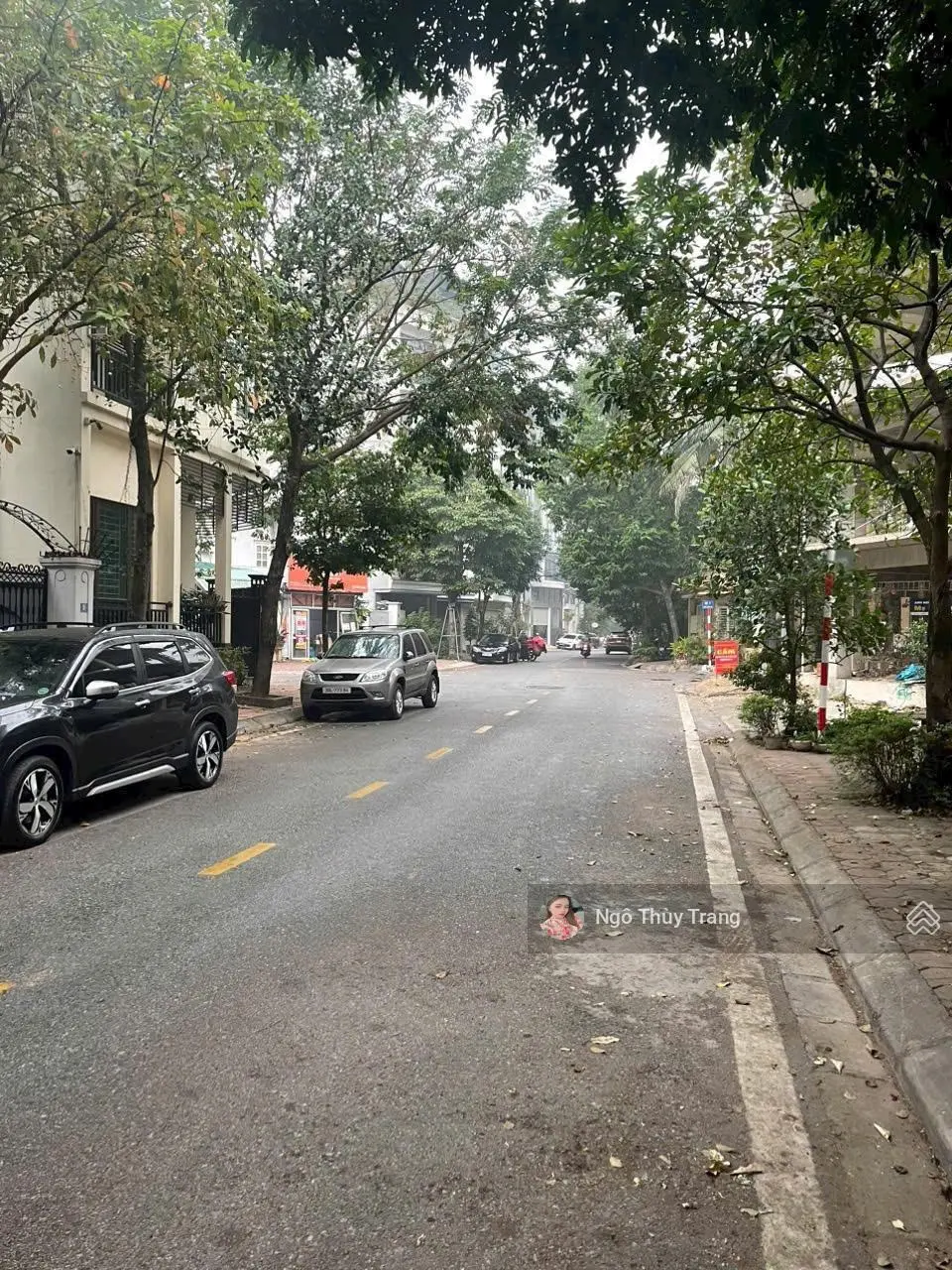 Bán đất phân lô khu Lâm Hạ, Khu Vip quận Long Biên   Đường vỉa hè, ô tô trán, 90m2, mặt tiền 6m