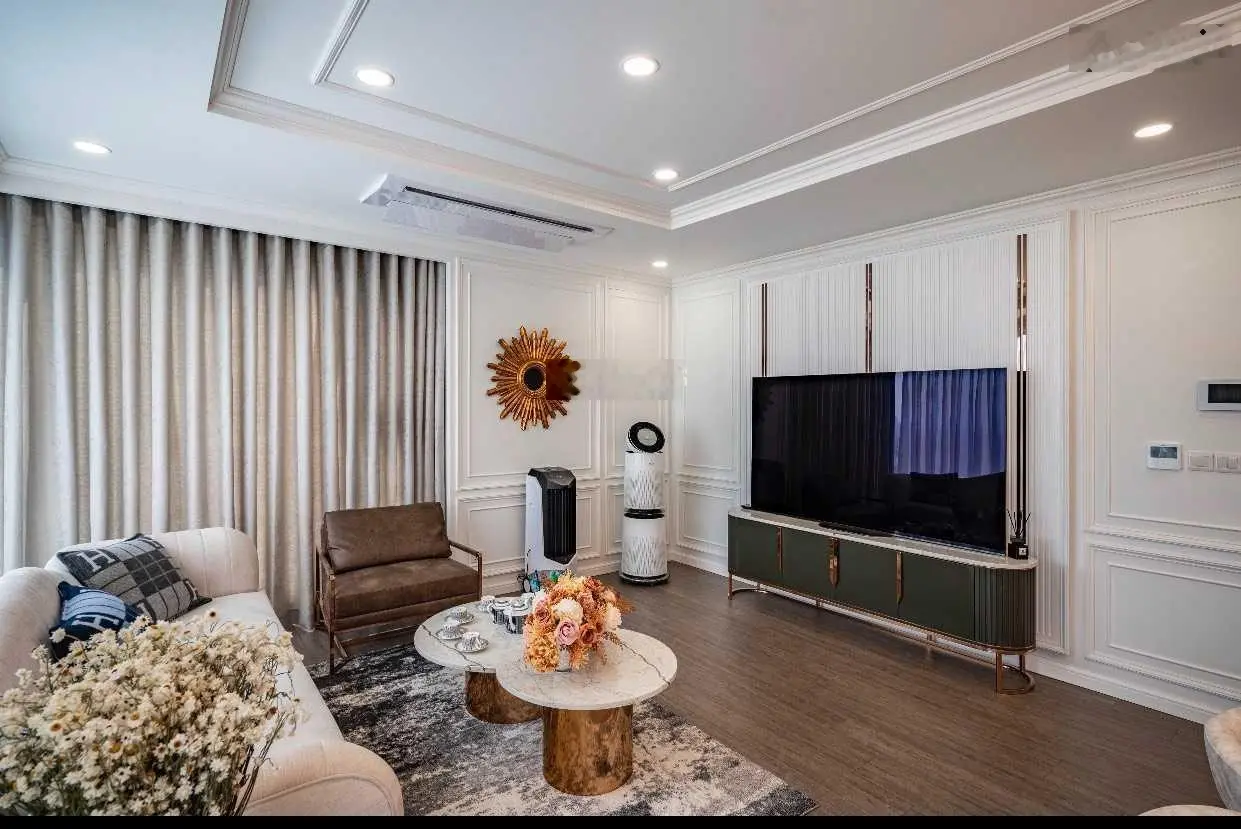 Giỏ hàng giá tốt nhất thị trường các căn hộ 1, 2, 3PN, Kingdom 101 Quận 10. LH: 0907 582 *** - Mr ĐIN