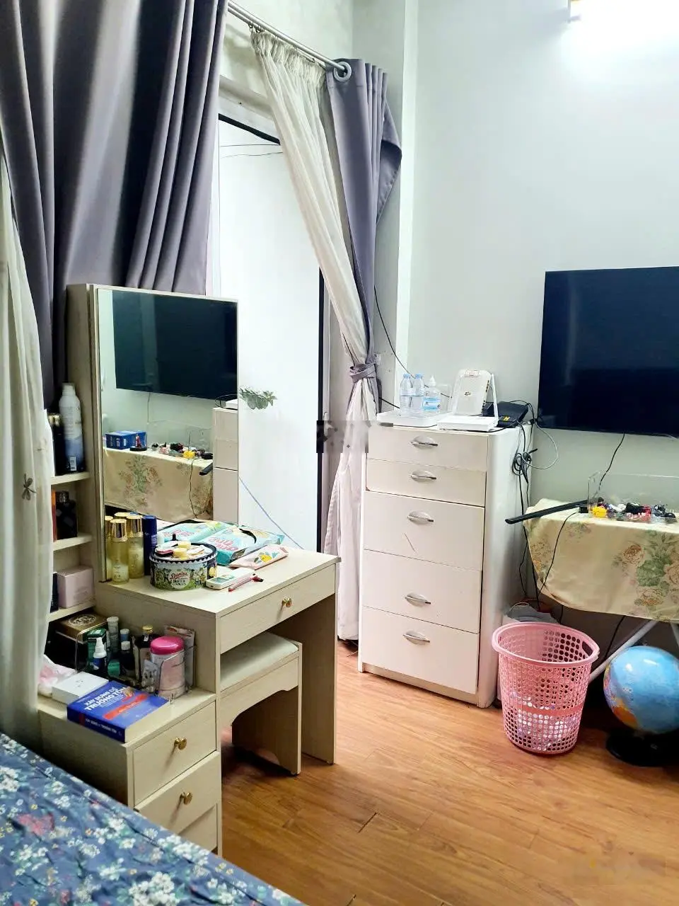 Cần bán gấp nhà 4 tầng phường Mễ Trì, ngõ nông, DT 41m2, MT 4.5m vuông vắn, Giá 7.1 tỷ