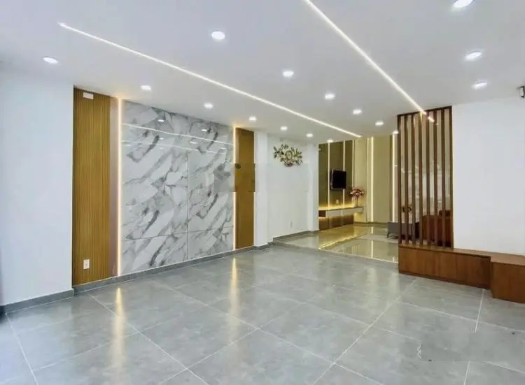 Bán nhà Nguyễn Hữu Hào-Q1 giá chỉ 4.020tỷ/76m2. Gần chung cư Millenium. Cho thuê 30tr