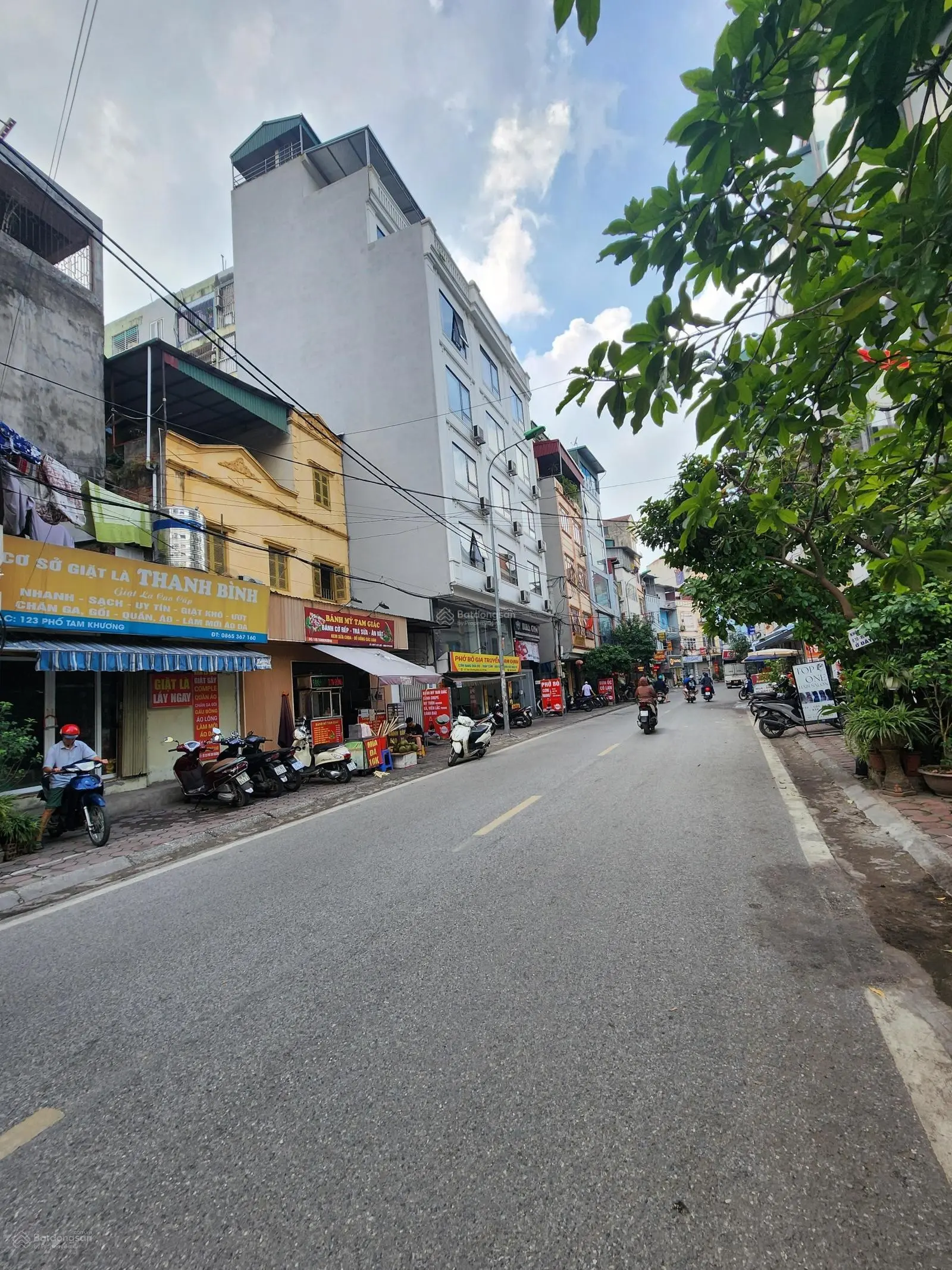 Đống Đa, Tam Khương 62m2, 5 tầng, 5m mặt tiền. 2 mặt tiền, mặt phố vỉa hè rộng, Lh Giang 0979 388 ***