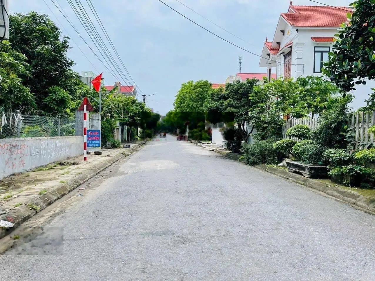 cần tiền bán gấp lô đất đường nhựa 10m giá chỉ hơn 17,x ngõ 113 đẹp nhất tân thành Dương kinh -hp