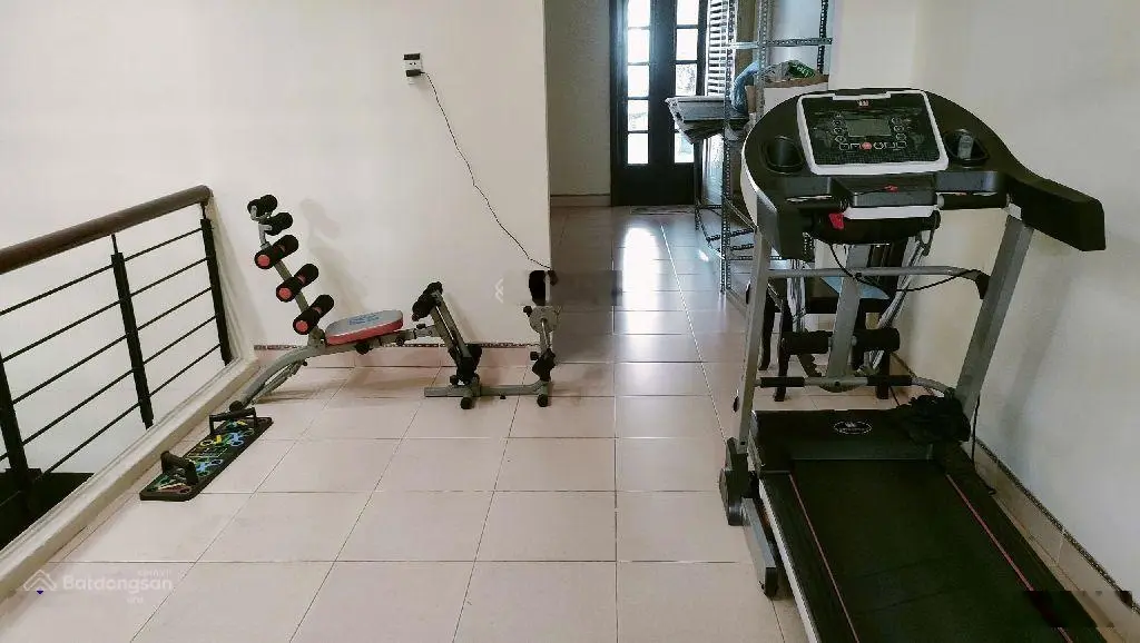Nhà đẹp 3 tầng. đường bùi kỷ, gần trường đh ngoại ngữ đà nẵng