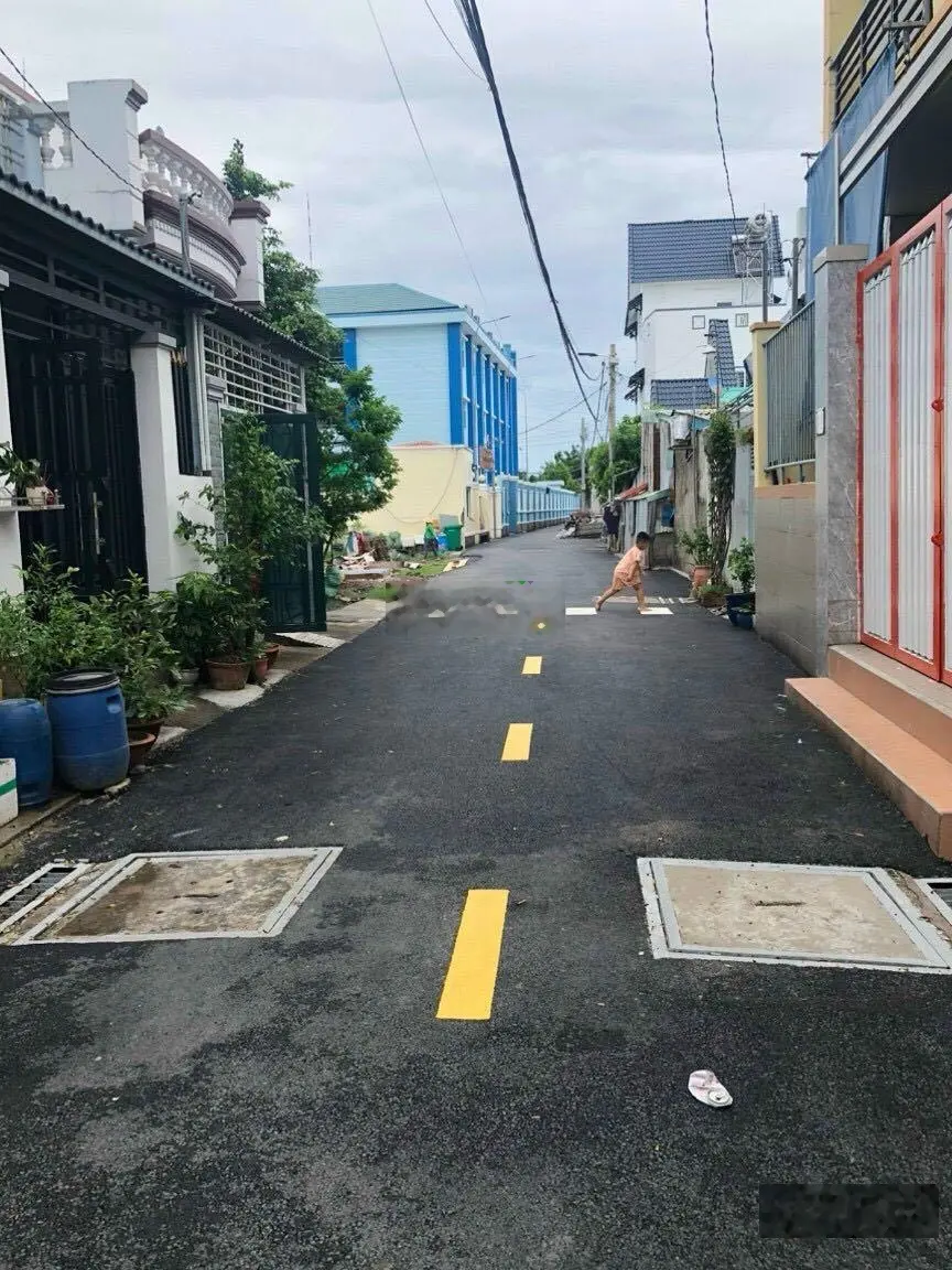 Bán đất nền đường Nguyễn Hữu Trí Tân Túc. Nằm giữa khu trung tâm hành chính huyện Bình Chánh SHR
