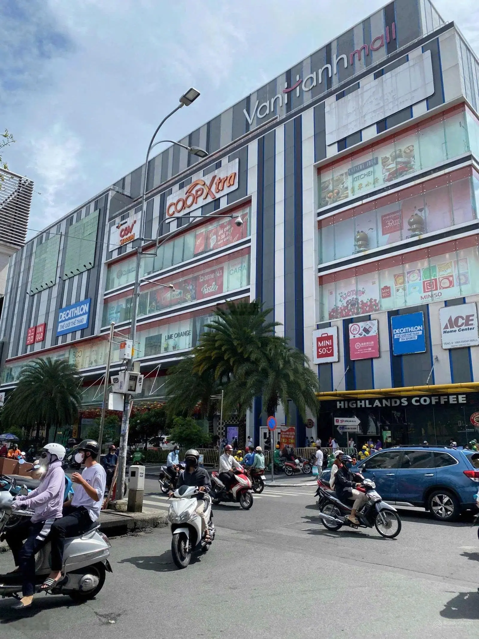 Bán Nhà Siêu Vị trí Ngay Vạn Hạnh Mall, Phố thương mại nhất quận 10