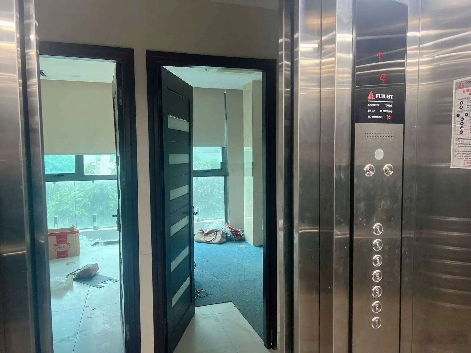Bán nhà riêng tại Nguyễn Văn Lộc, 14,6 tỷ, 38 m2, 5PN, 6WC,vỉa hè,ô tô tránh, kinh doanh, Thang máy