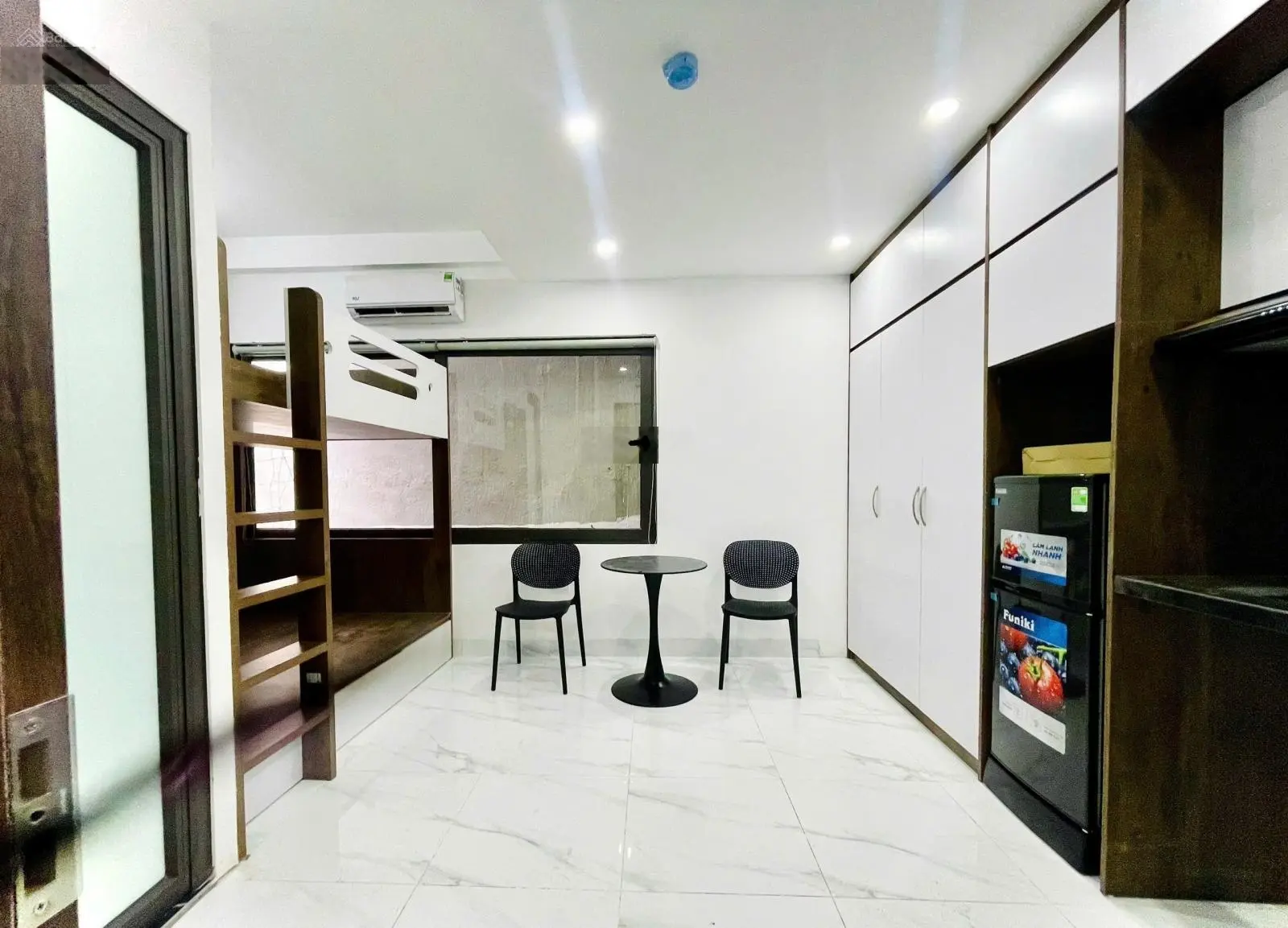 Cực hiếm! Thật 100%. Chỉ 208 tr/m2 - Tòa CCMN ngõ 79 Cầu Giấy, 96m2 - 23 p. Dòng tiền 115 tr/ th