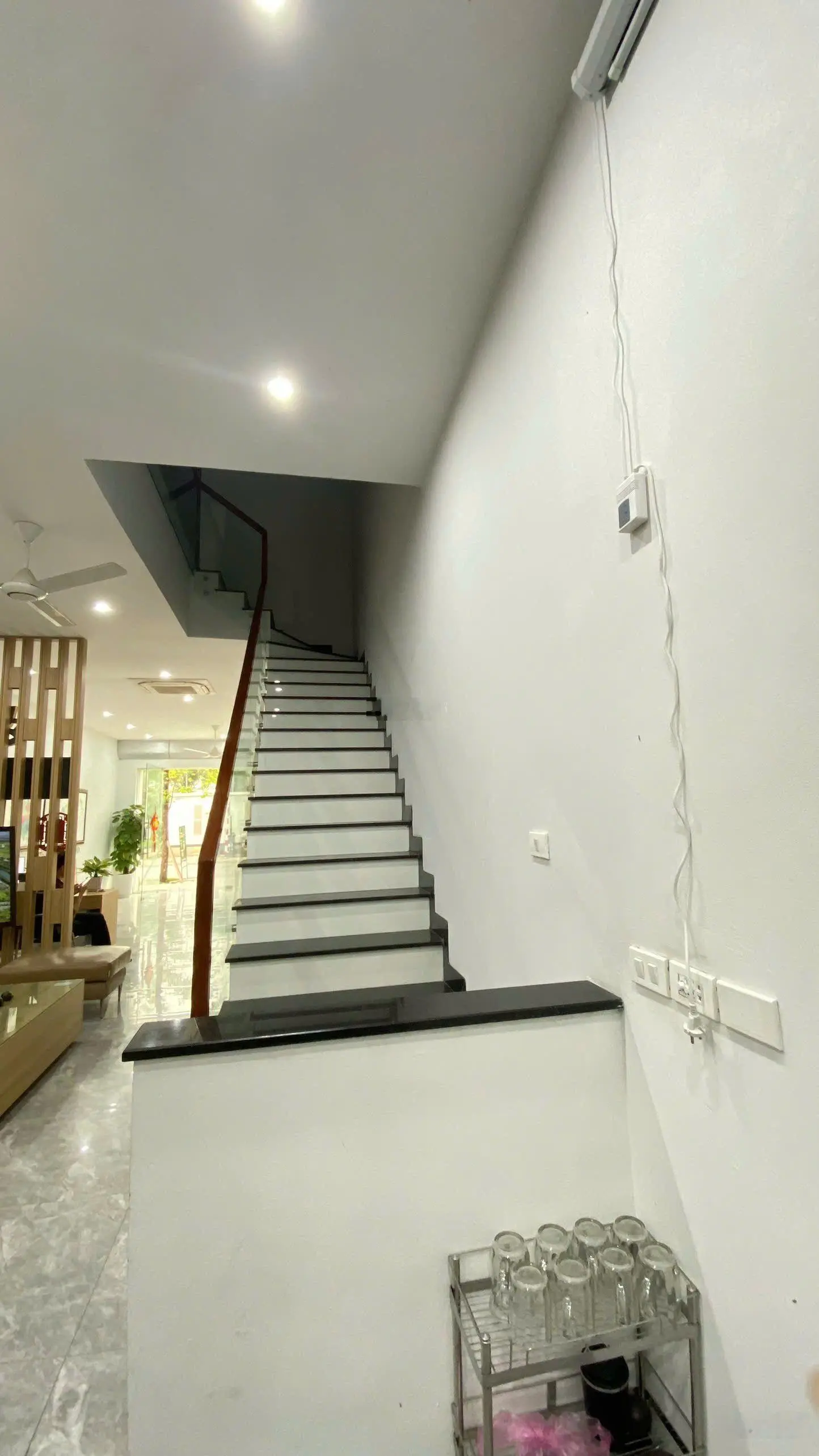 Bán BT 101m2, 4 tầng, 5WC tại Nguyễn Văn Cừ, Đồng Kỵ, Từ Sơn, Bắc Ninh, giá tốt