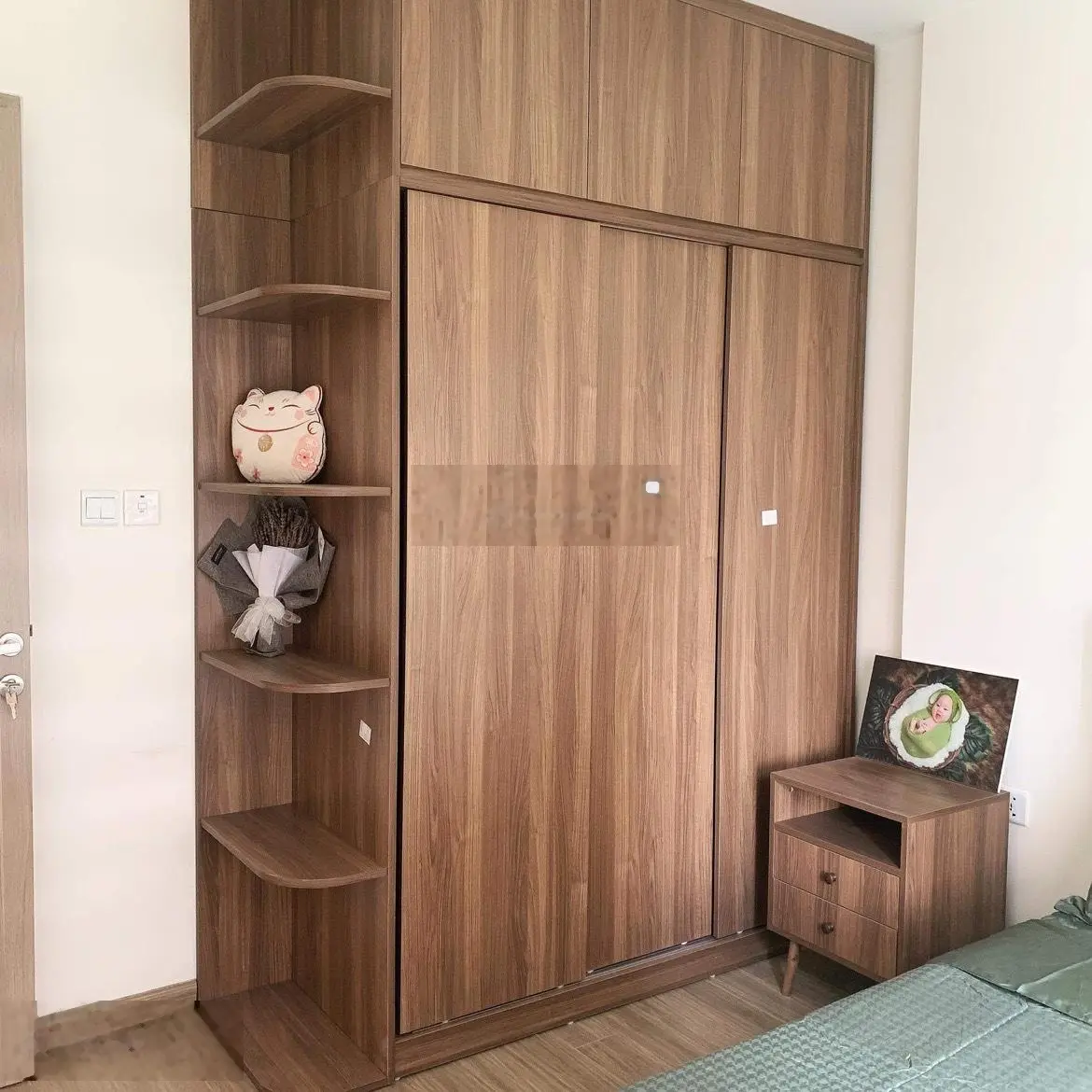 Cần tiền vào dự án mới chủ nhà gửi bán nhanh căn hộ 2PN + 1 góc 70m2 chỉ với 3 tỷ tại Vinhomes OCP