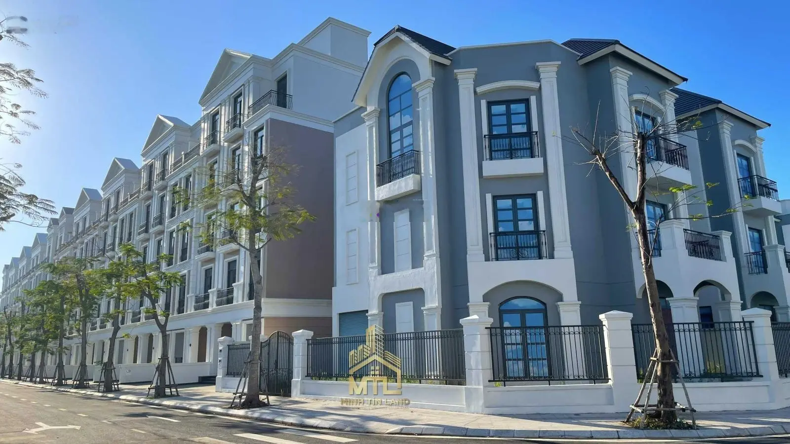 Săn hàng đầu tư nhà phố - biệt thự Vinhomes Quận 9. Liên hệ 0828/030/977 thiện