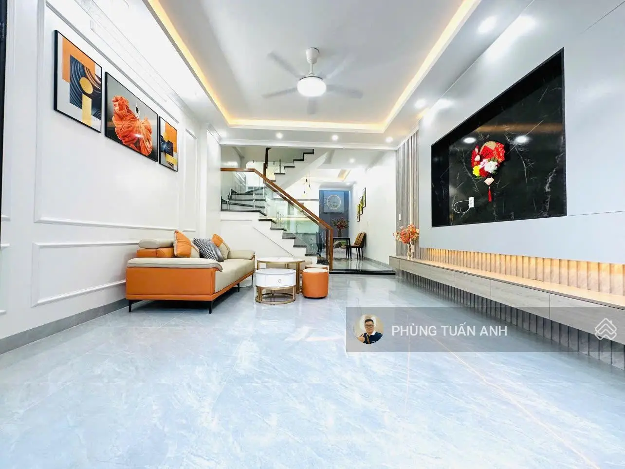 Bán nhà cao cấp vừa xây mới ô tô đỗ cửa tại Khúc Thừa Dụ - giá ưu đãi
