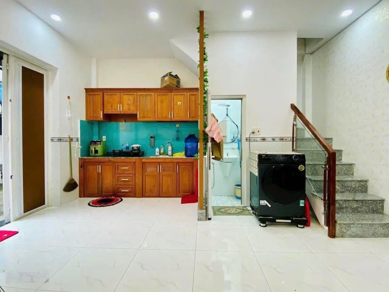 Hiếm! Cần bán gấp căn Kha Vạn Cân, Thủ Đức 42,5m2. Tặng nội thất full, Có HĐ thuê 15tr