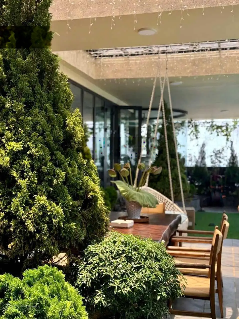 Bán penhouse minh khai, 560m2, 4/5 ngủ, hướng đông nam, bể bơi, view thành phố, siêu đẹp!