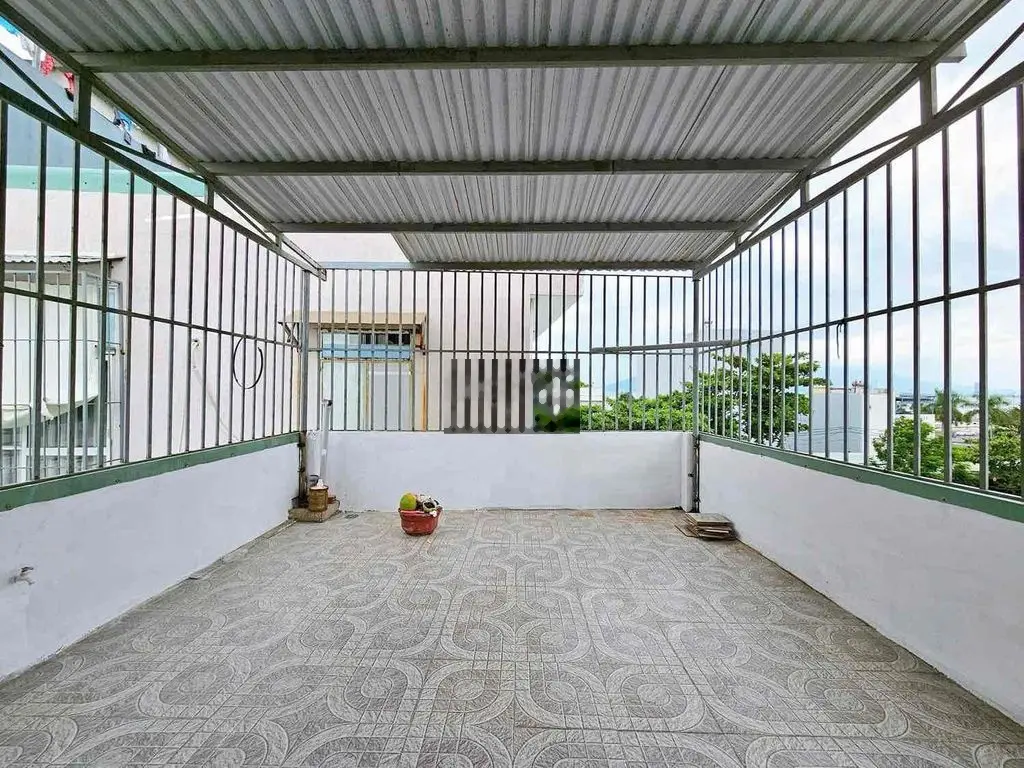 Bán Căn Nhà MT Phan Phu Tiên Gần Biển NTT