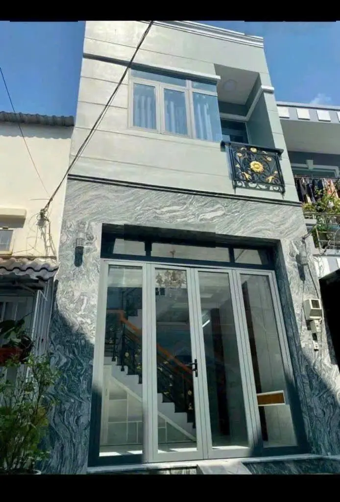 Nhà xây mới 50m2 hẻm xe hơi SHR chỉ 3.45 tỷ đường Huỳnh Tấn Phát TT Nhà Bè