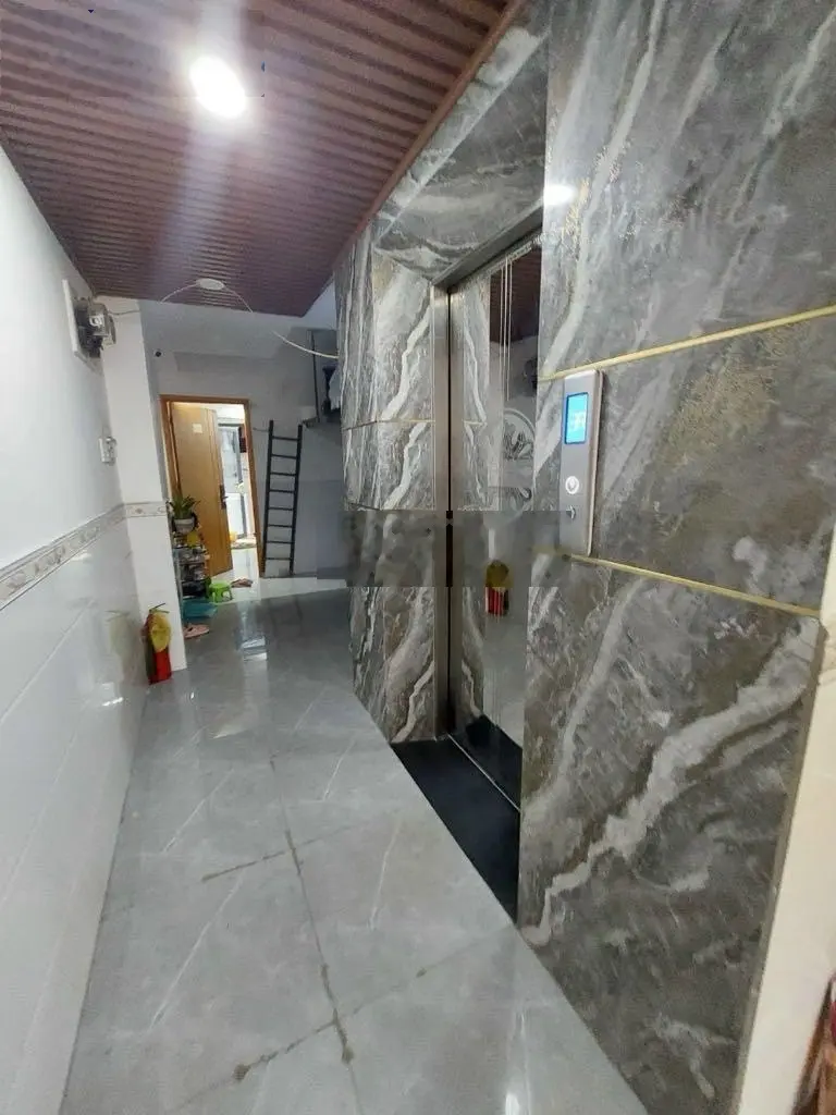 Giảm gấp 3tỷ. Bán CHDV 6 tầng, 17 phòng có thang máy lớn. 1,1 tỷ/năm. Ngang 7m7, Cao Lỗ Quận 8
