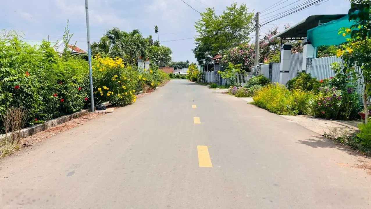 Mặt tiền Lương Thế Vinh - TT Đất Đỏ - BRVT; cách chợ chỉ 800m; DT 170,5m2 - sẵn 60m2 TC chỉ 1,25ty