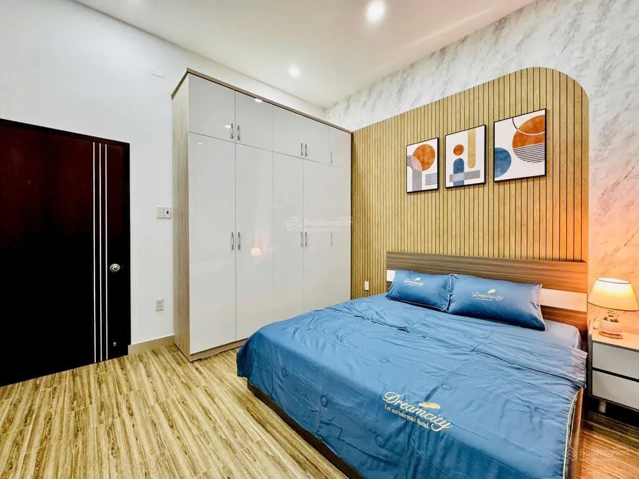 Cực hiếm! Nhà 35m2 Lý Chính Thắng, P8, Q3. Xây 2 tầng. Sẵn HĐ thuê 15 tr/th
