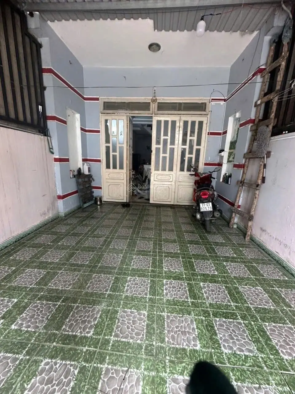Chính Chủ Gửi Bán Nhà Lầu Trệt Gần Ngã Tư Chiêu Liêu DT 69m2 sân xe hơi Giá chỉ 3,4 tỷ