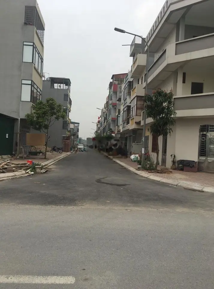 Bán đất tái định cư Thạch Bàn 58m2 x 4,5m,đường 10m ô tô tránh nhau