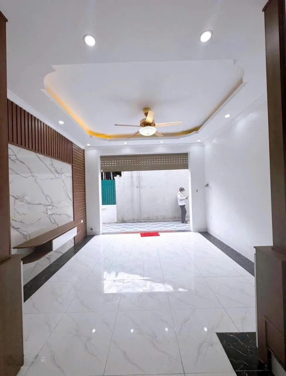 Rẻ Đẹp Chỉ Hơn 3 tỷ Có nhà 5 Tầng mới, Gần QL6, BX Yên Nghĩa.
