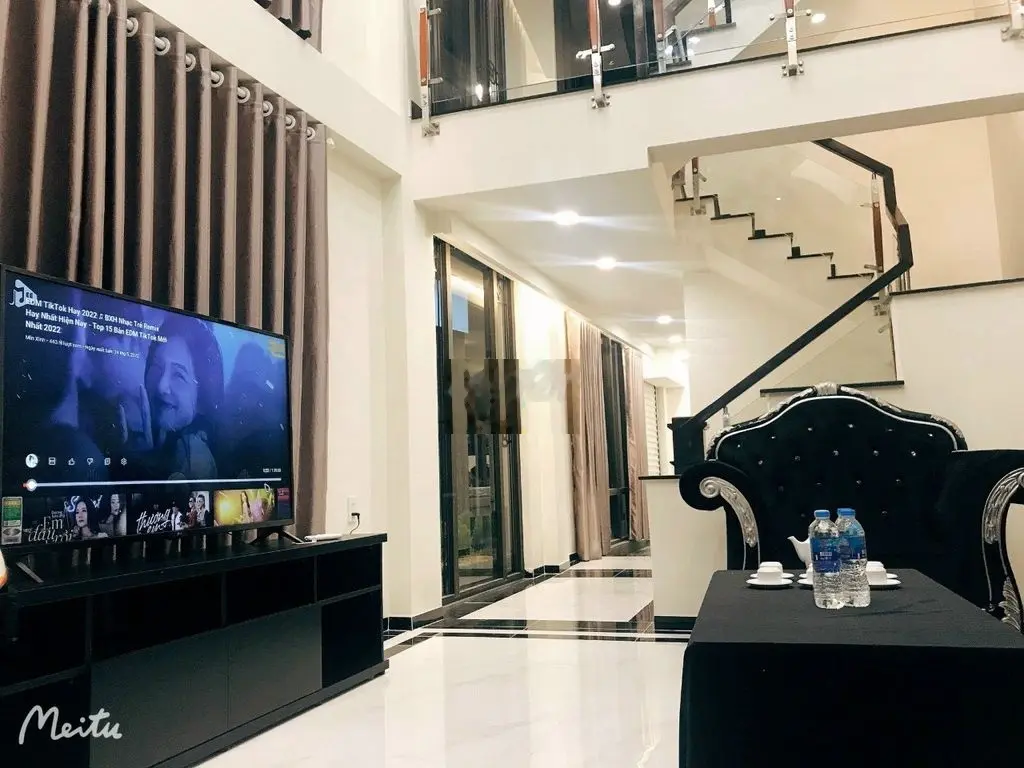 BÁN NHÀ HẺM 386 LÊ VĂN SỸ (5X12M VUÔNG VỨC 60M2 TRỆT 3 LẦU) 13.9 TỶ TL