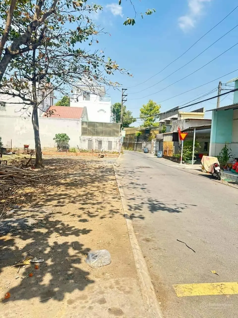 Bán Nhà cấp 4, 100m2, 695tr, ngay Trung Tâm Trảng Bàng, SHR, 695tr