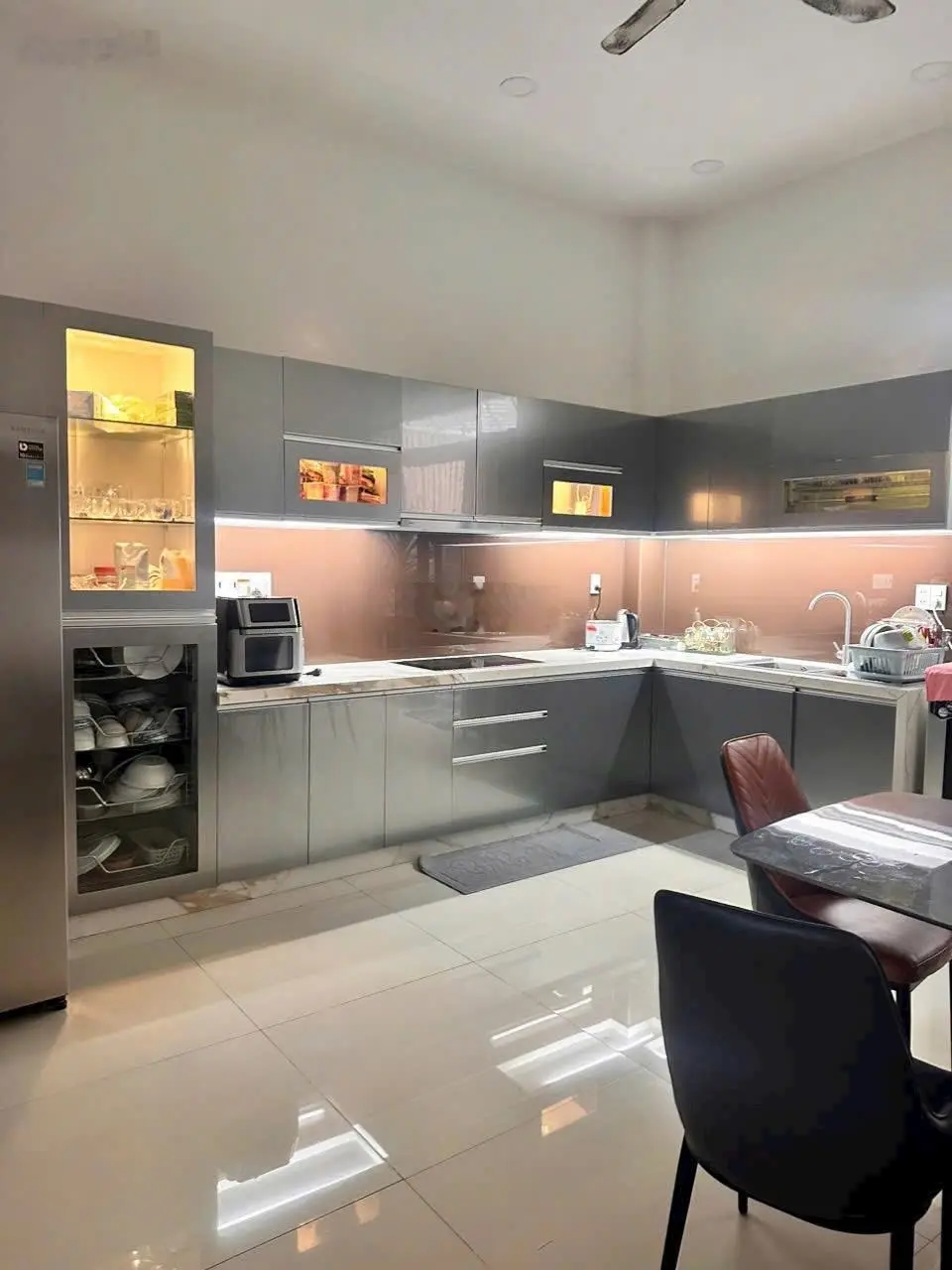 Nhà phố mặt tiền 14m, KDC Gia Hoà Đỗ Xuân Hợp, Phước Long B, TP Thủ Đức. DT: 100m2/14 Tỷ