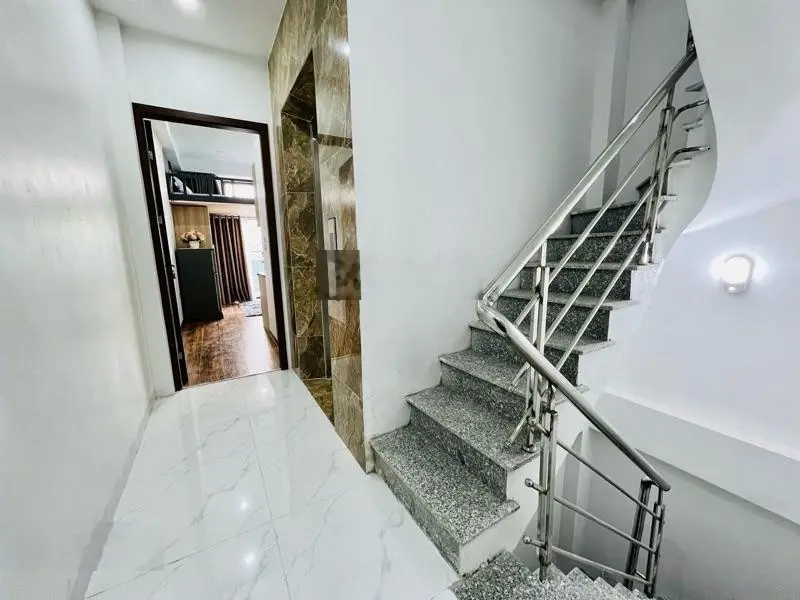 Hạt rẻ, oto, CHDV Lê Quang Đạo, 60m2* 7T, 17PKK, dòng tiền 85tr/th, 20m phố KD sầm uất, PCCC, TM