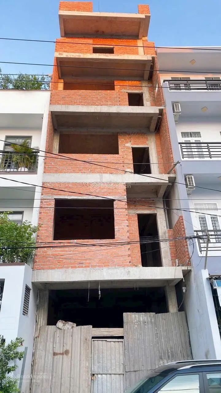 Bán nhà thô 6 tầng, đường Nguyễn Khắc Viện, P. Bắc Nha Trang - cách biển 300m - giá 7,3 tỷ