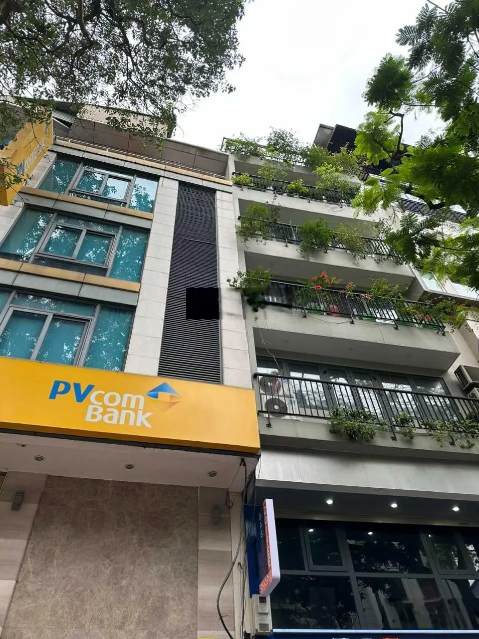 Bán nhà Phố Linh Lang 56m2 - 5 tầng - Vỉa hè - ô tô tránh - kinh doanh - 23.6 tỷ 0394 743 ***