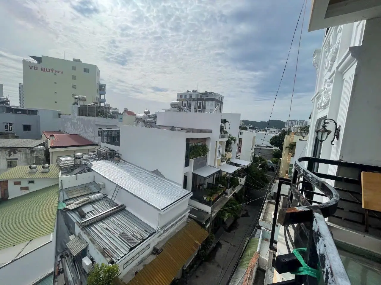 Nhà 4 tầng tại phường Phước Long Nha Trang, cách bãi tắm biển chỉ 600m